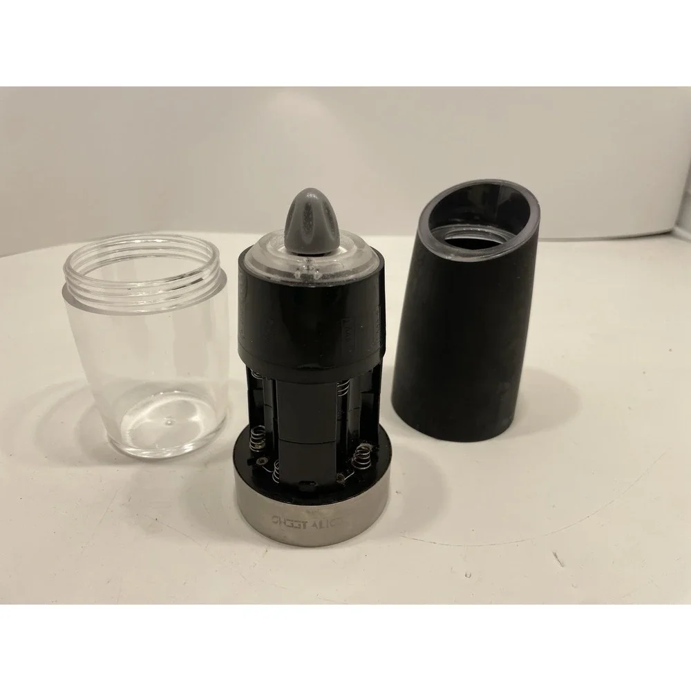 Gravity Electric Salt and Pepper Grinder Set Battery Operated Automatic Mills